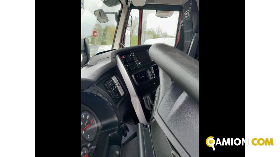 Iveco Mod. IVECO Vers. IVECO | Trattore Trattore | INDUSTRIAL CARS S.P.A