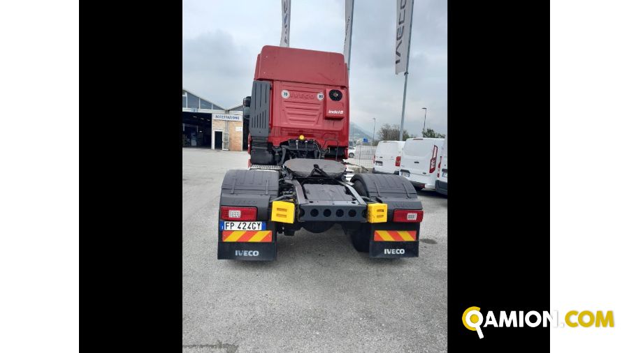 Iveco Mod. IVECO Vers. IVECO | Trattore Trattore | INDUSTRIAL CARS S.P.A