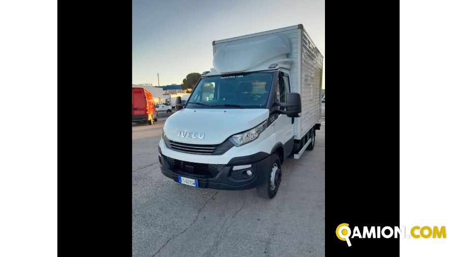 Iveco Mod. IVECO Vers. IVECO | Leggero Cabinato > 35 q.li Furgonato con sponda | INDUSTRIAL CARS S.P.A