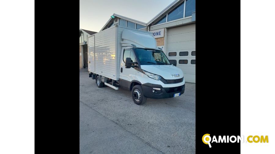 Iveco Mod. IVECO Vers. IVECO | Leggero Cabinato > 35 q.li Furgonato con sponda | INDUSTRIAL CARS S.P.A