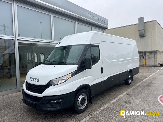 Iveco Mod. IVECO Vers. IVECO | Leggero Cabinato <= 35 q.li Furgone di serie / Van | INDUSTRIAL CARS S.P.A