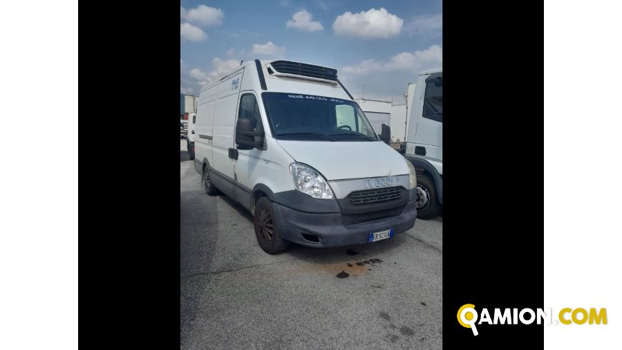 Iveco Mod. IVECO Vers. IVECO | Leggero Furgone <= 35 q.li Isotermico con gruppo frigo | INDUSTRIAL CARS S.P.A