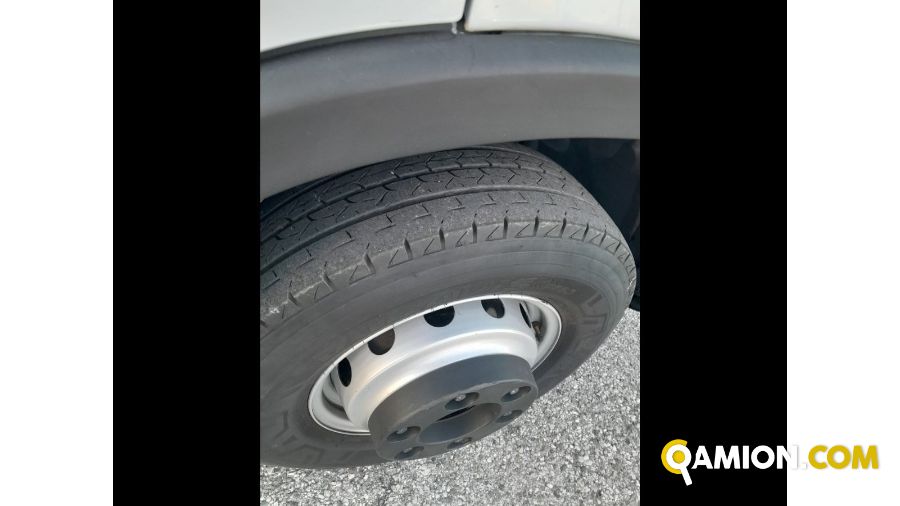 Iveco Mod. IVECO Vers. IVECO | Leggero Cabinato > 35 q.li Furgonato con sponda | INDUSTRIAL CARS S.P.A