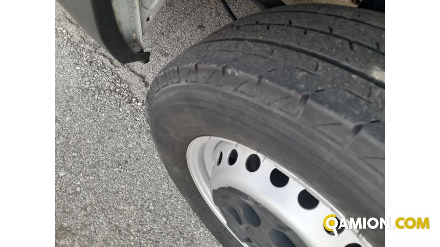 Iveco Mod. IVECO Vers. IVECO | Leggero Furgone <= 35 q.li Furgone di serie / Van | INDUSTRIAL CARS S.P.A