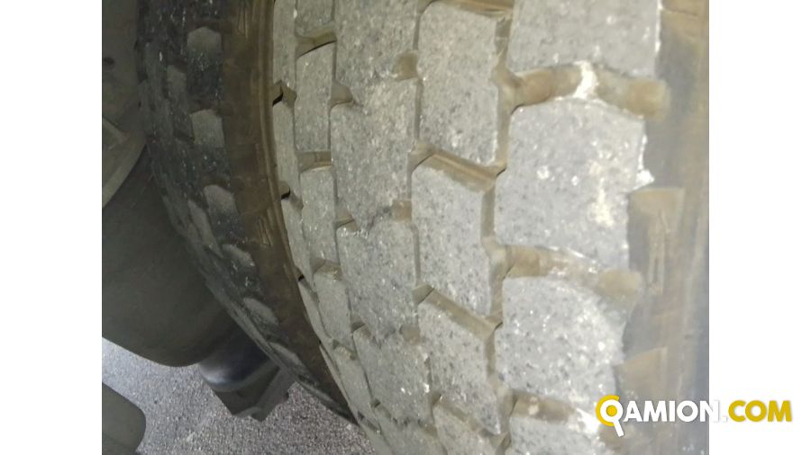 RENAULT V.I. Vers. RENAULT V.I. | Leggero Cabinato > 35 q.li Isotermico con gruppo frigo e sponda | INDUSTRIAL CARS S.P.A