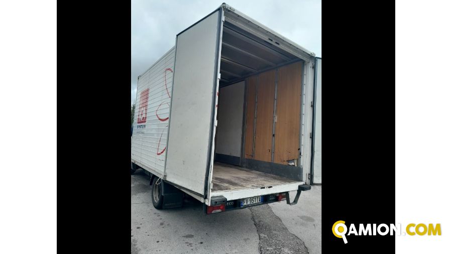 Iveco Mod. IVECO Vers. IVECO | Leggero Cabinato <= 35 q.li Furgonato | INDUSTRIAL CARS S.P.A