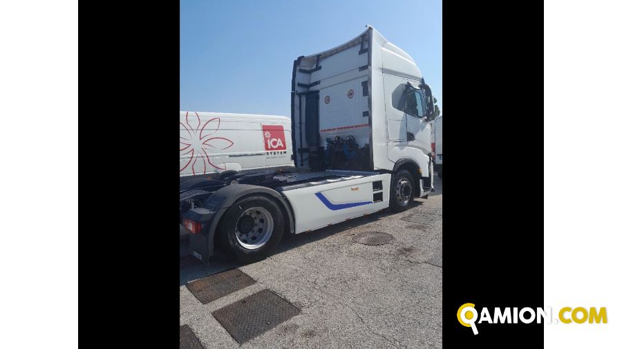 Iveco Mod. IVECO Vers. IVECO | Trattore Trattore | INDUSTRIAL CARS S.P.A