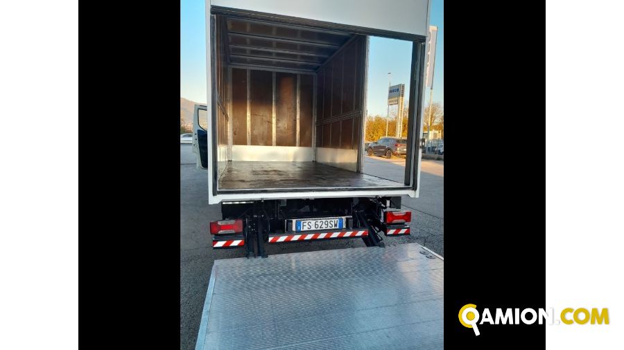 Iveco Mod. IVECO Vers. IVECO | Leggero Cabinato > 35 q.li Furgonato con sponda | INDUSTRIAL CARS S.P.A