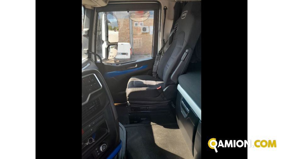 Iveco Mod. IVECO Vers. IVECO | Trattore Trattore | INDUSTRIAL CARS S.P.A