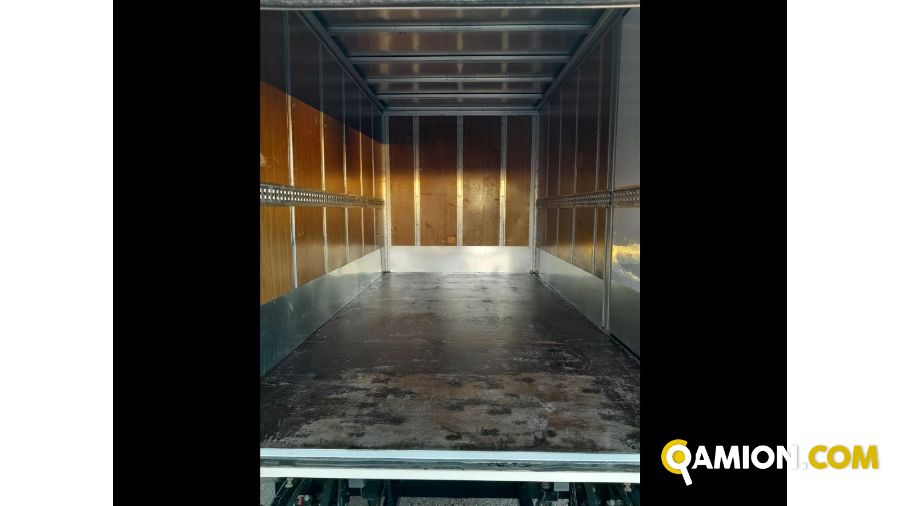 Iveco Mod. IVECO Vers. IVECO | Leggero Cabinato > 35 q.li Furgonato con sponda | INDUSTRIAL CARS S.P.A