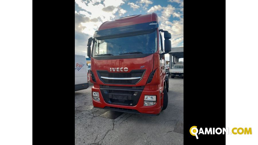 Iveco Mod. IVECO Vers. IVECO | Trattore Trattore | INDUSTRIAL CARS S.P.A