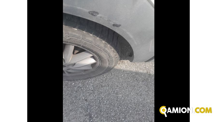 Iveco Mod. IVECO Vers. IVECO | Leggero Furgone <= 35 q.li Isotermico con gruppo frigo | INDUSTRIAL CARS S.P.A