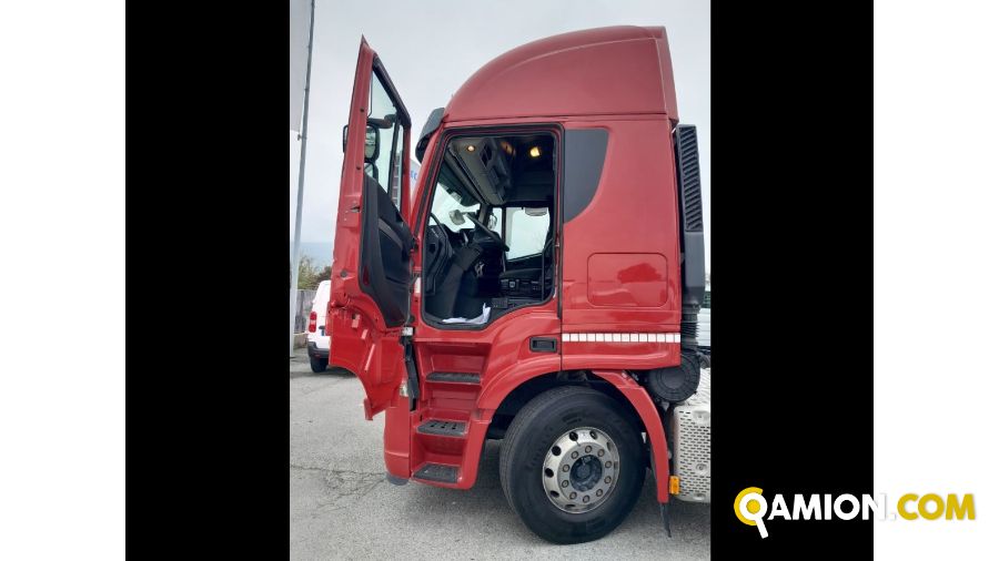 Iveco Mod. IVECO Vers. IVECO | Trattore Trattore | INDUSTRIAL CARS S.P.A
