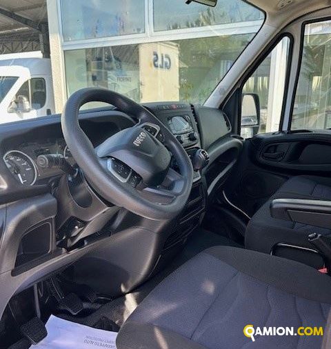 Iveco Mod. IVECO Vers. IVECO | Leggero Furgone <= 35 q.li Furgonato | INDUSTRIAL CARS S.P.A