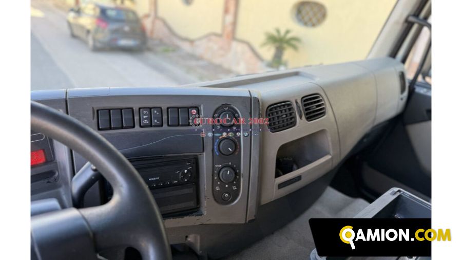Renault Premium 280 2 Assi 180 Q Premium 280 2 Assi 180 Q | EUROCAR2002 S.R.L.S.