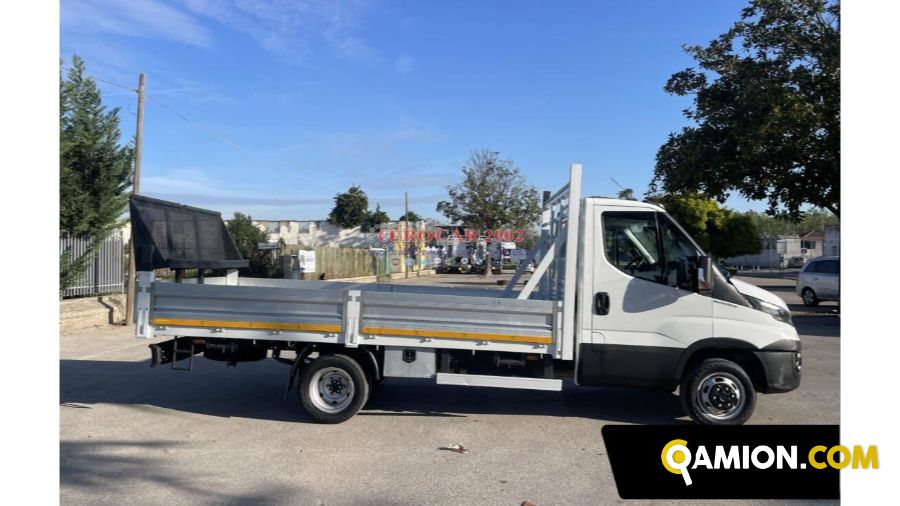 Iveco Daily 35C18 3 0 Daily 35C18 3 0 | EUROCAR2002 S.R.L.S.