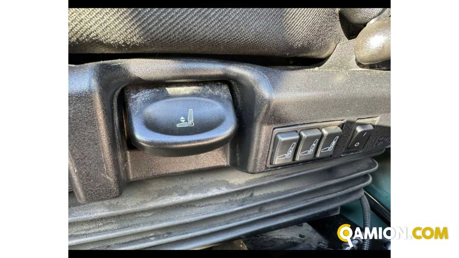 Iveco ML75E16/P - CASSONE CON GRU | TENTORI