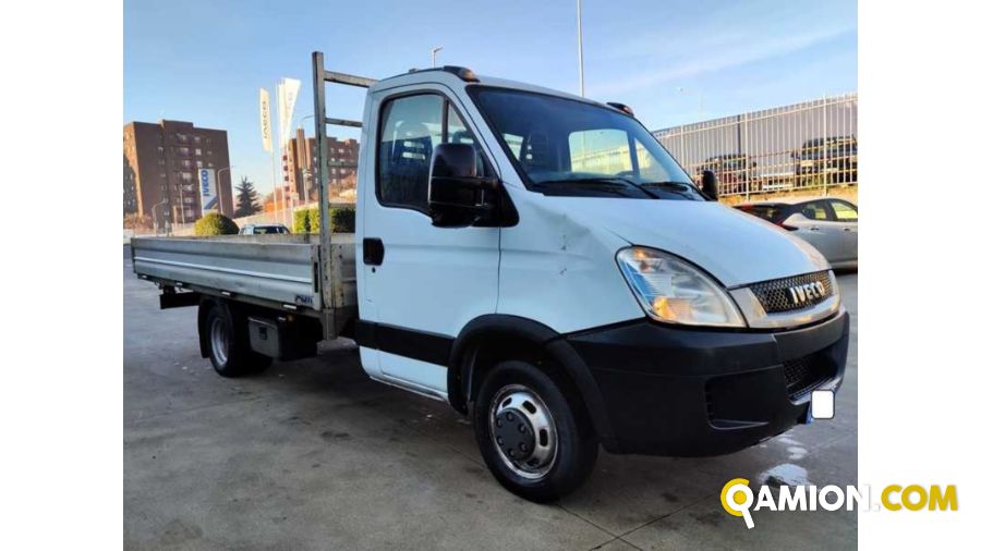 Iveco 35C13 CASSONE FISSO | Milano Industrial S.P.A.