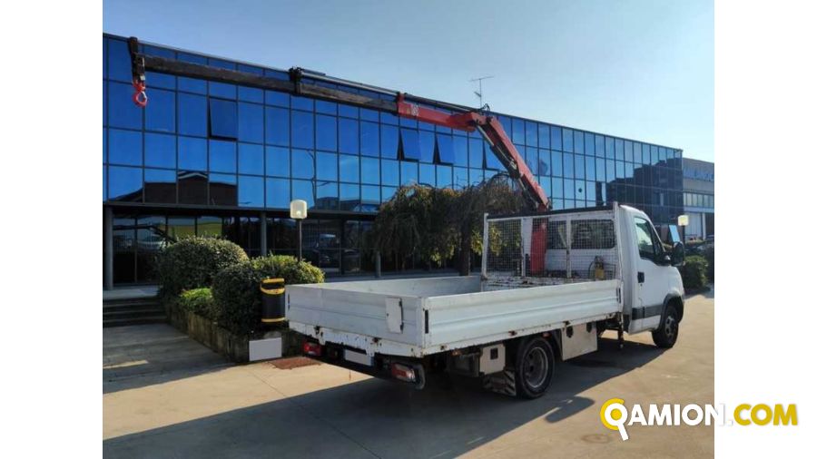 Iveco 35C17 CASSONE FISSO CON GRU 35C17 CASSONE FISSO CON GRU | Altro Altro | Milano Industrial S.P.A.