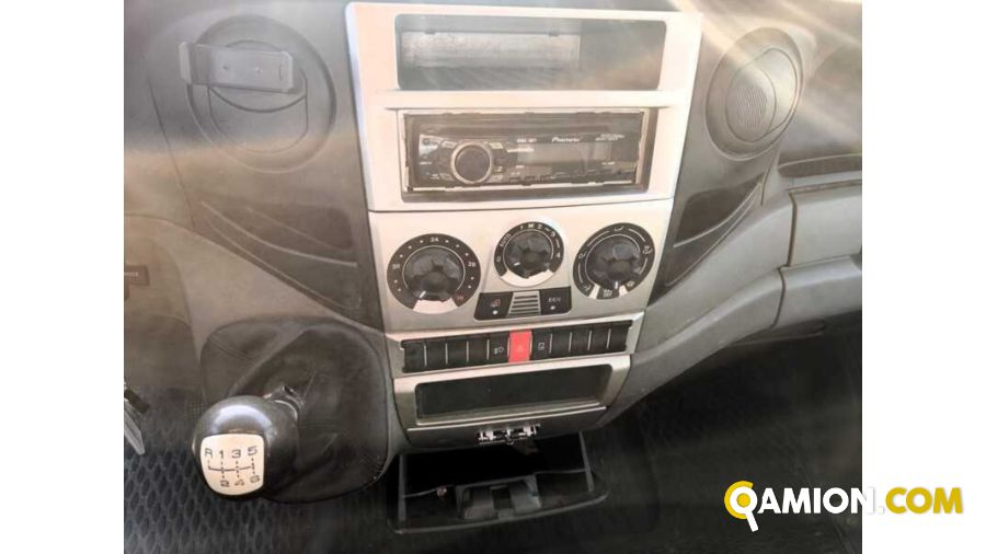 Iveco 35C17 CASSONE FISSO CON GRU 35C17 CASSONE FISSO CON GRU | Altro Altro | Milano Industrial S.P.A.