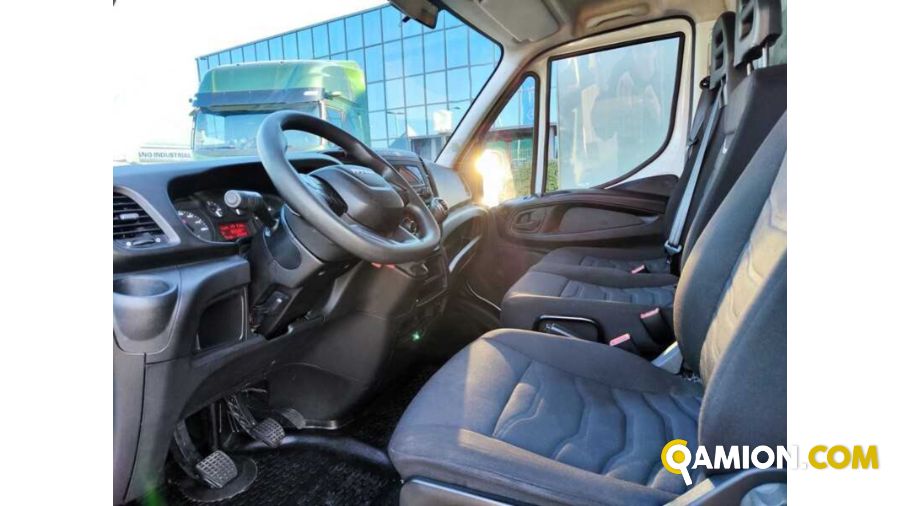 Iveco 35C16 FURGONE CON SPONDA 35C16 FURGONE CON SPONDA | Altro Altro | Milano Industrial S.P.A.