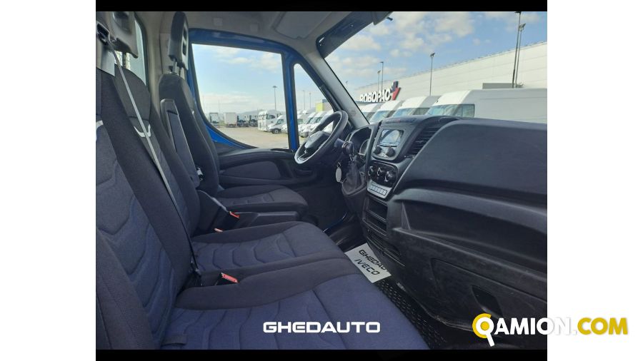 Iveco daily 35 C12 3000 cab. E6d-temp | Leggeri <= 3,5 | GHEDAUTO Veicoli Industriali S.r.l.