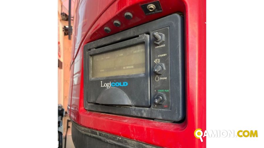 MANTELLA  | Semirimorchio Isotermico / coibentato | TOSCANDIA SPA