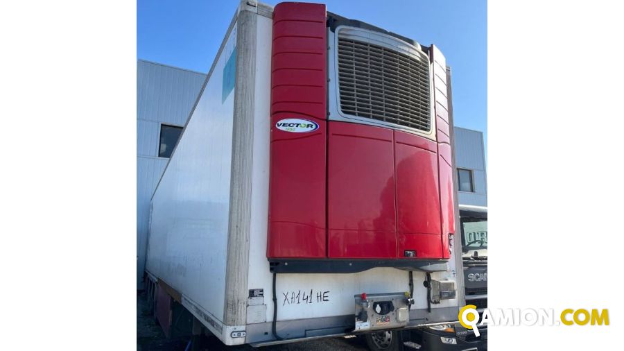 MANTELLA  | Semirimorchio Isotermico / coibentato | TOSCANDIA SPA