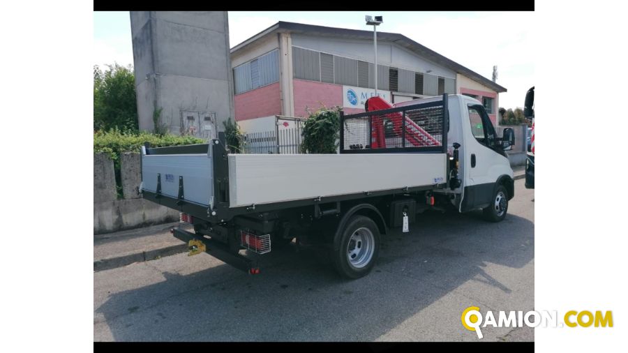 Iveco 35C16H3.0 - Cab 35C Daily 4x2 MY2019 35C16H3.0 - Cab 35C Daily 4x2 MY2019 | Leggero Cabinato > 35 q.li Cassone Ribaltabile con gru | ARA 1965 SpA