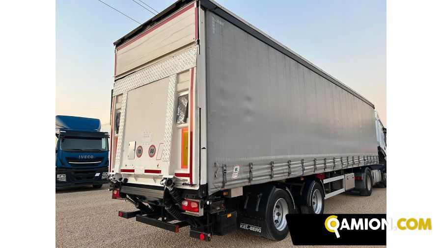 Schmitz CENTINATO ALLA FRANCESE CENTINATO ALLA FRANCESE