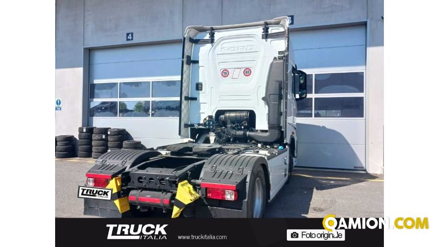 Ford FMAX 500 WHITE PACK MEG CAB FMAX 500 WHITE PACK MEG. CAB | Altro Altro
