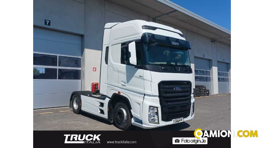 Ford FMAX 500 WHITE PACK MEG CAB FMAX 500 WHITE PACK MEG. CAB | Altro Altro