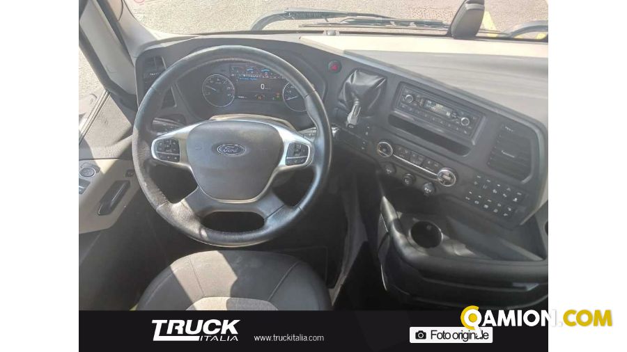 Ford FMAX 500 WHITE PACK MEG CAB FMAX 500 WHITE PACK MEG. CAB | Altro Altro