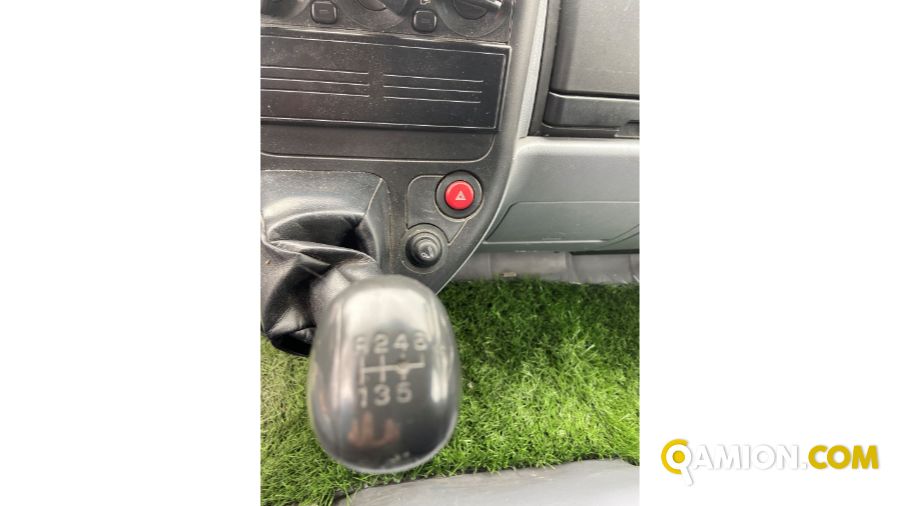 Mitsubishi fuso CANTER canter 3.5