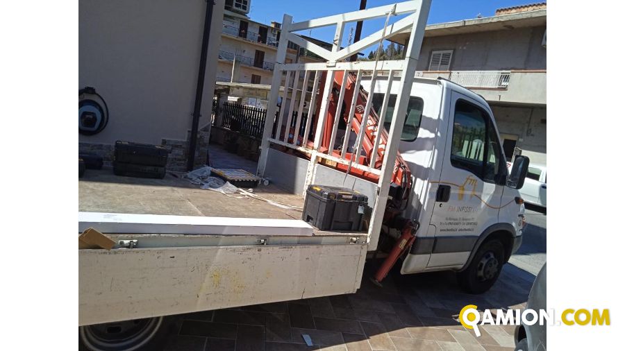 Iveco 35C15 FURGONE CON SPONDA 35C15 FURGONE CON SPONDA