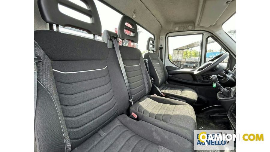 Iveco DAILY 35C14 DAILY 35C14 | Mezzi d'opera / mezzi da cantiere Cassone Ribaltabile con gru | Borgo Agnello S.p.A.