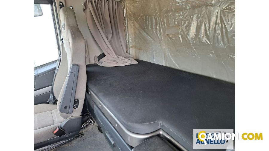 Iveco STRALIS CABINATO AS260S48 XP STRALIS CABINATO AS260S48 XP | Motrice Cassone fisso con centina | Borgo Agnello S.p.A.