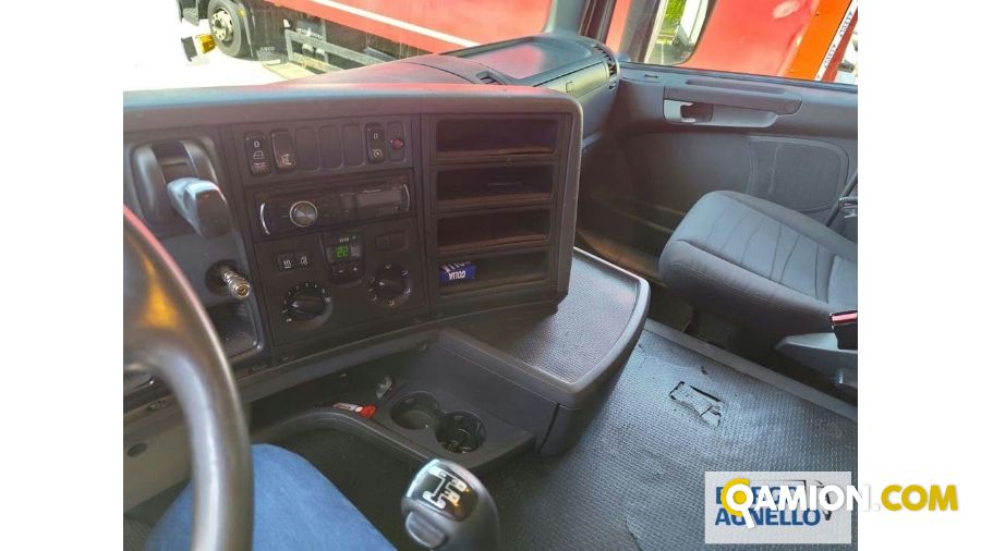 Scania CV360 CV360 | Motrice Scarrabile con gancio | Borgo Agnello S.p.A.