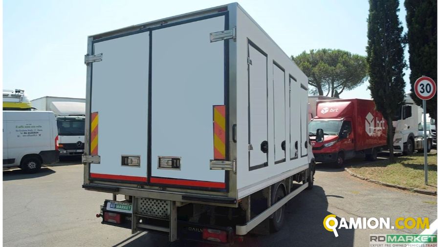 Iveco 65C17 CABINATO | Leggero Cabinato > 35 q.li Isotermico / coibentato | ROMANA DIESEL SPA