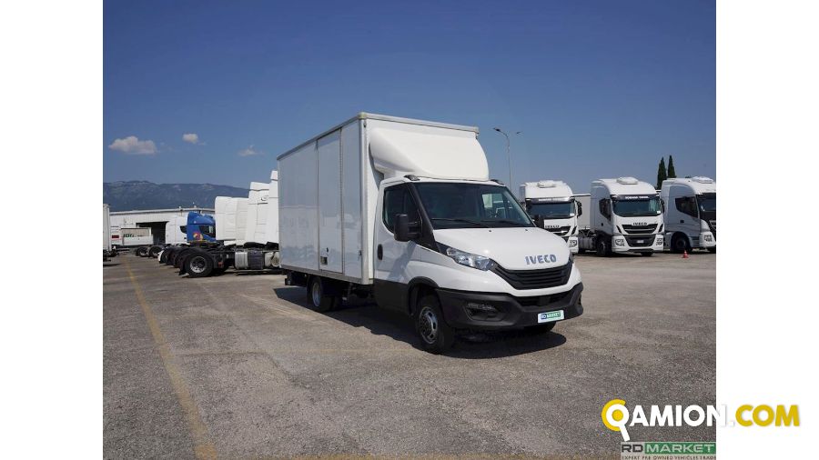 Iveco 35C14 CABINATO | Leggero Cabinato <= 35 q.li Furgonato con sponda | ROMANA DIESEL SPA