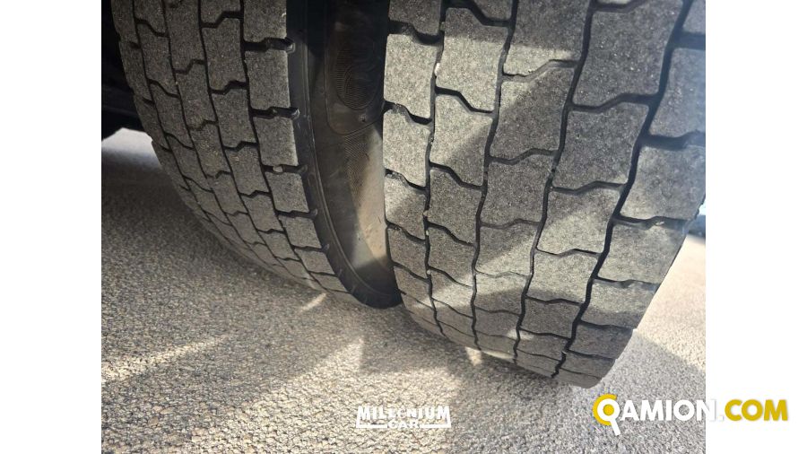 Iveco Stralis 400 Stralis 400 | Millenium Car