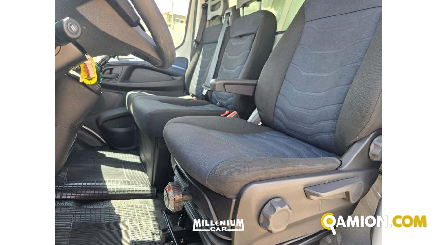 Iveco 35C18 FURGONE ISOTERMICON CON FRIGO 35C18 FURGONE ISOTERMICON CON FRIGO | Millenium Car