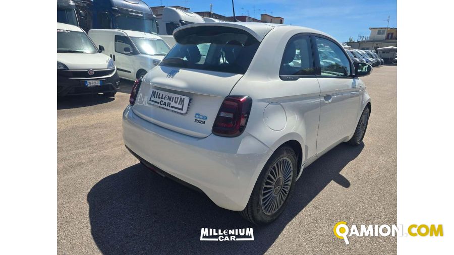 Fiat 500e 500 | Millenium Car
