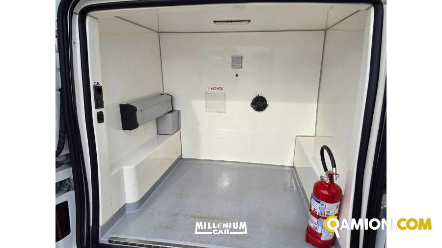 Opel VIVARO vivaro | Millenium Car