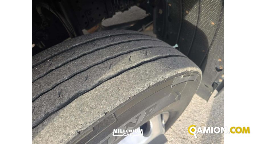 Iveco Stralis 400 Stralis 400 | Millenium Car