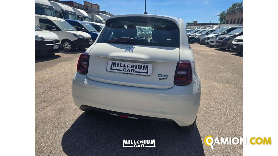 Fiat 500e 500 | Millenium Car