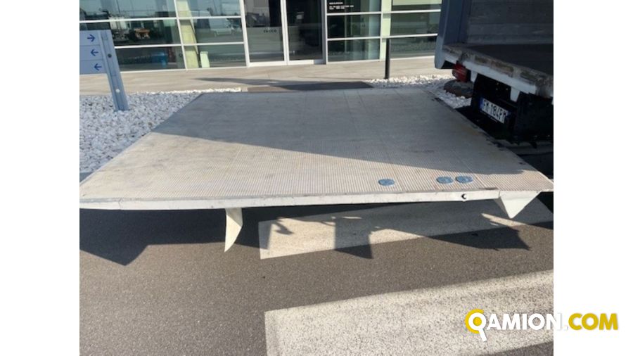 IVECO Stralis Hi Way 260 2016 Stralis Hi Way 260 2016 Stralis motrice 3 assi 420cv centina e sponda  | Altro Altro | AUTO INDUSTRIALE BERGAMASCA SPA