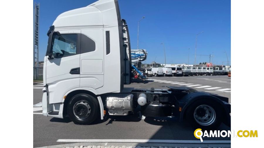 Iveco S-Way AS 440.180 S-WAY TRATTORE 480CV AUTOMATICO INTARDER A.D.R Altro | AUTO INDUSTRIALE BERGAMASCA SPA
