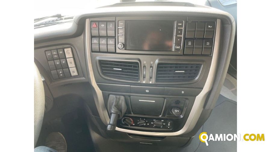 IVECO Stralis Hi Way 260 2016 Stralis Hi Way 260 2016 Stralis motrice 3 assi 420cv centina e sponda  | Altro Altro | AUTO INDUSTRIALE BERGAMASCA SPA