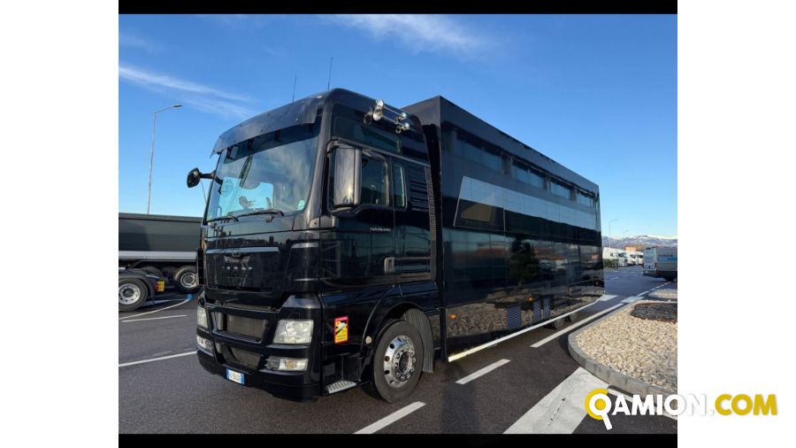 Man TGX 26 MOTORHOME ESPOSITIVO MAN TGX 30ASSI 440CV EURO 5 Altro | AUTO INDUSTRIALE BERGAMASCA SPA